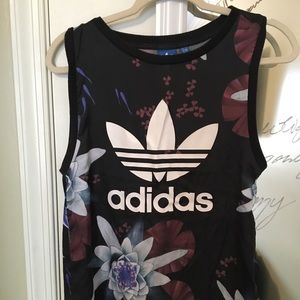 5H SALE 🔥Adidas tank top🔥